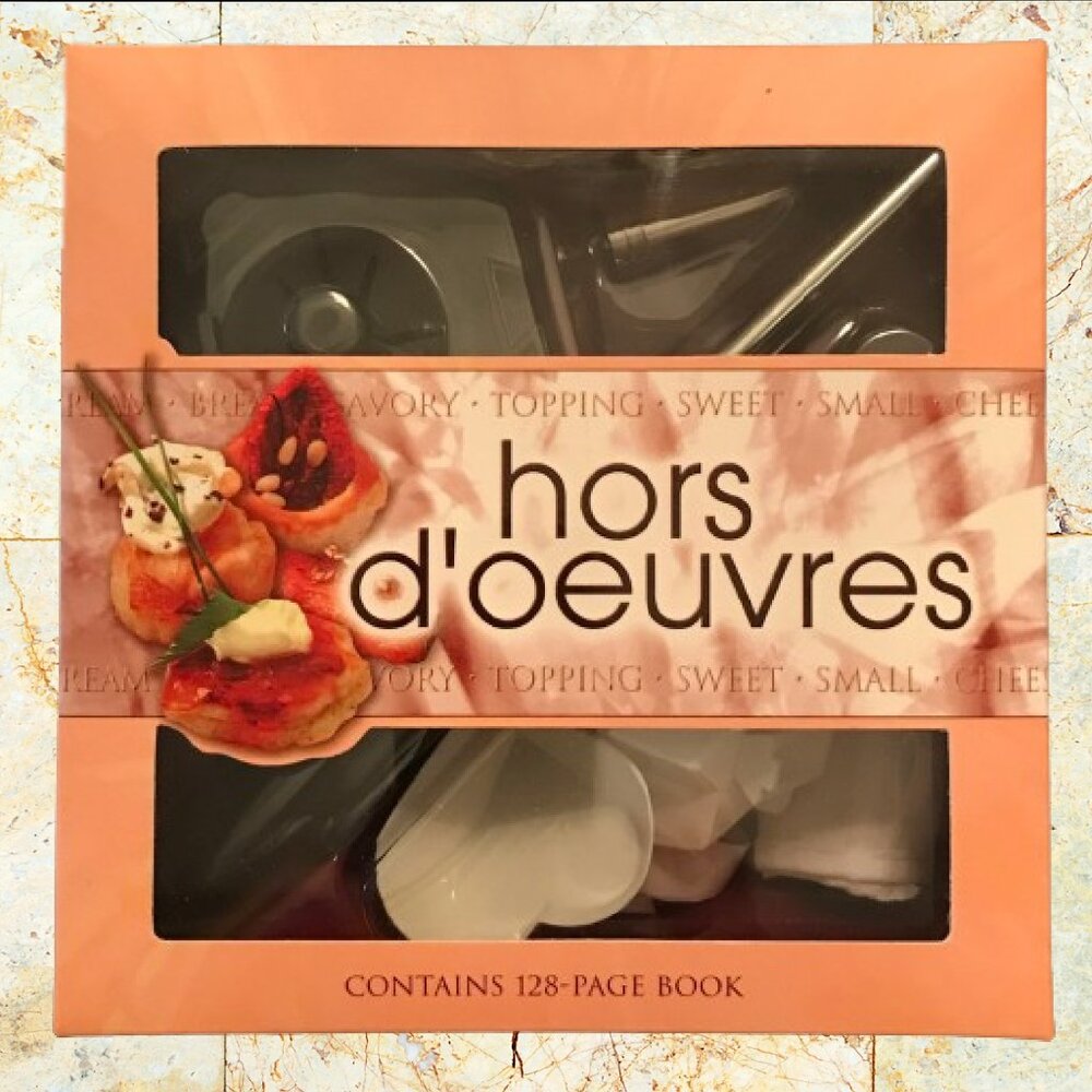 Hors D'Oeuvres Kit with 128 Page Book (NWOT)